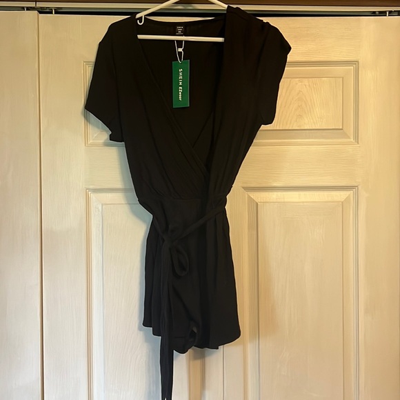 SHEIN Pants - NWT Romper